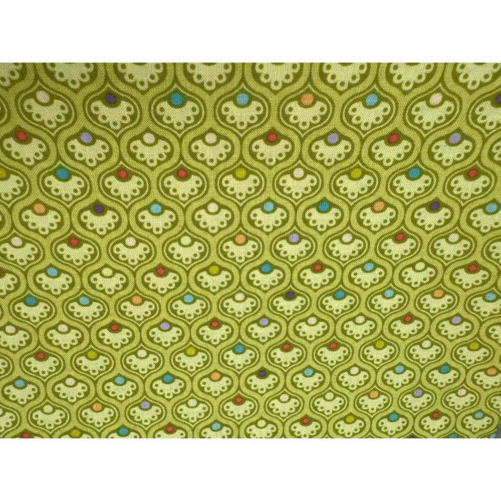 1/2 yard Cotton Fabric by Amys Fabrics Green Pattern 44" wide Sewing Quilting Ma